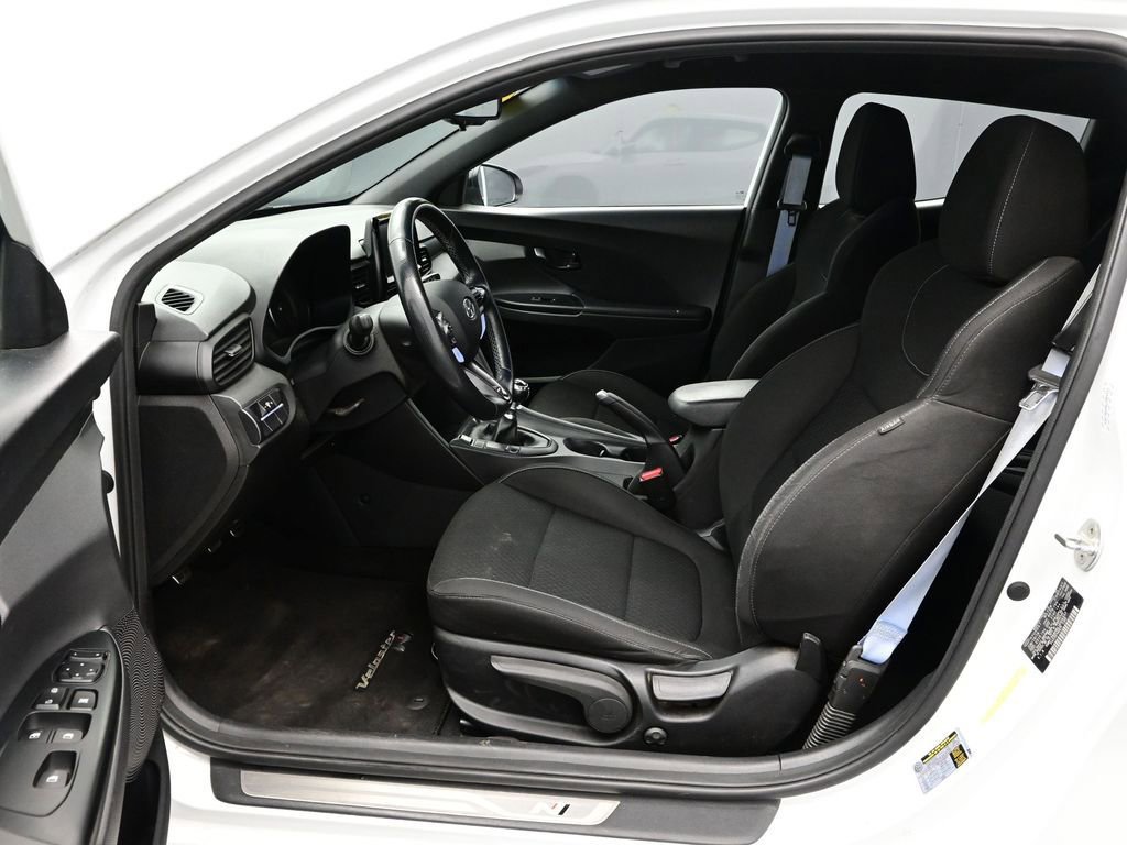 Used 2020 Hyundai Veloster N w/ Performance Package image 13