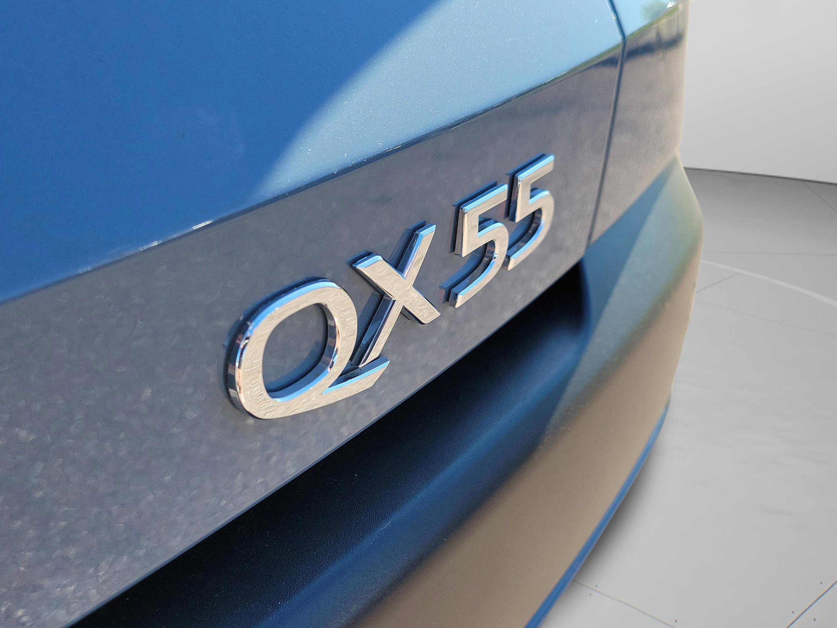 Certified 2025 INFINITI QX55 Luxe w/ Cargo Package image 8