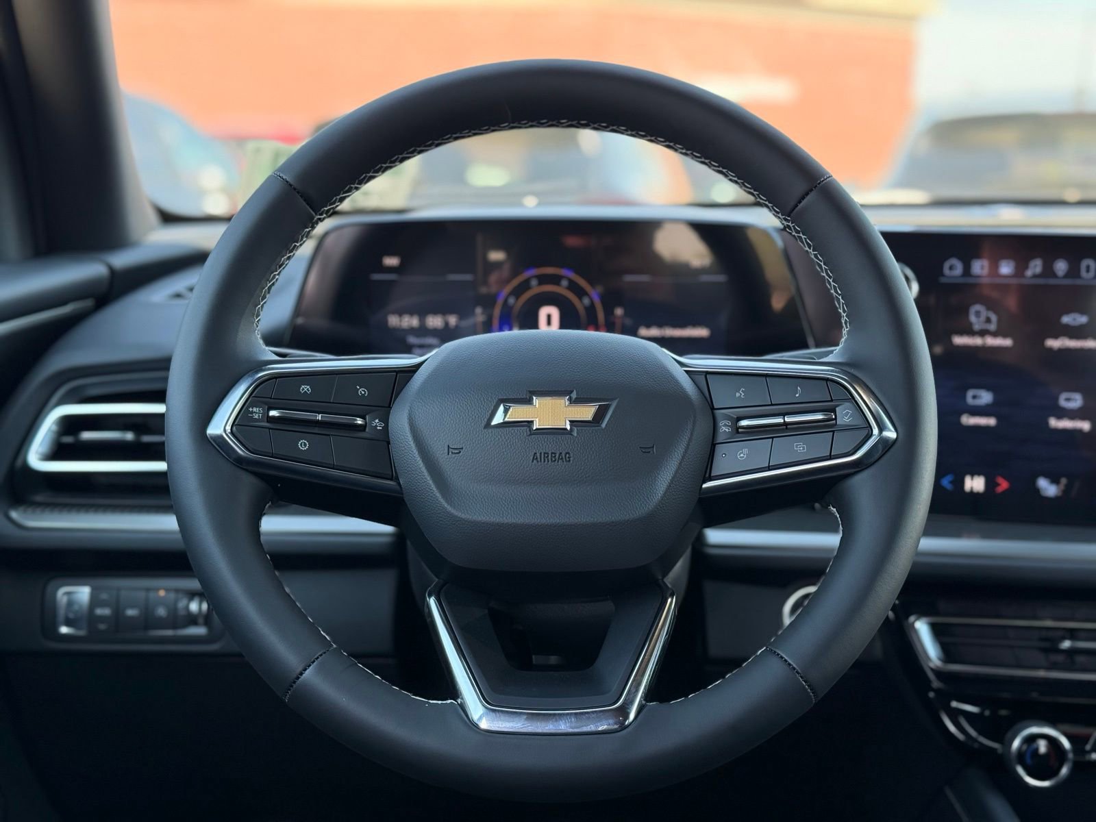 New 2026 Chevrolet Traverse LT image 18
