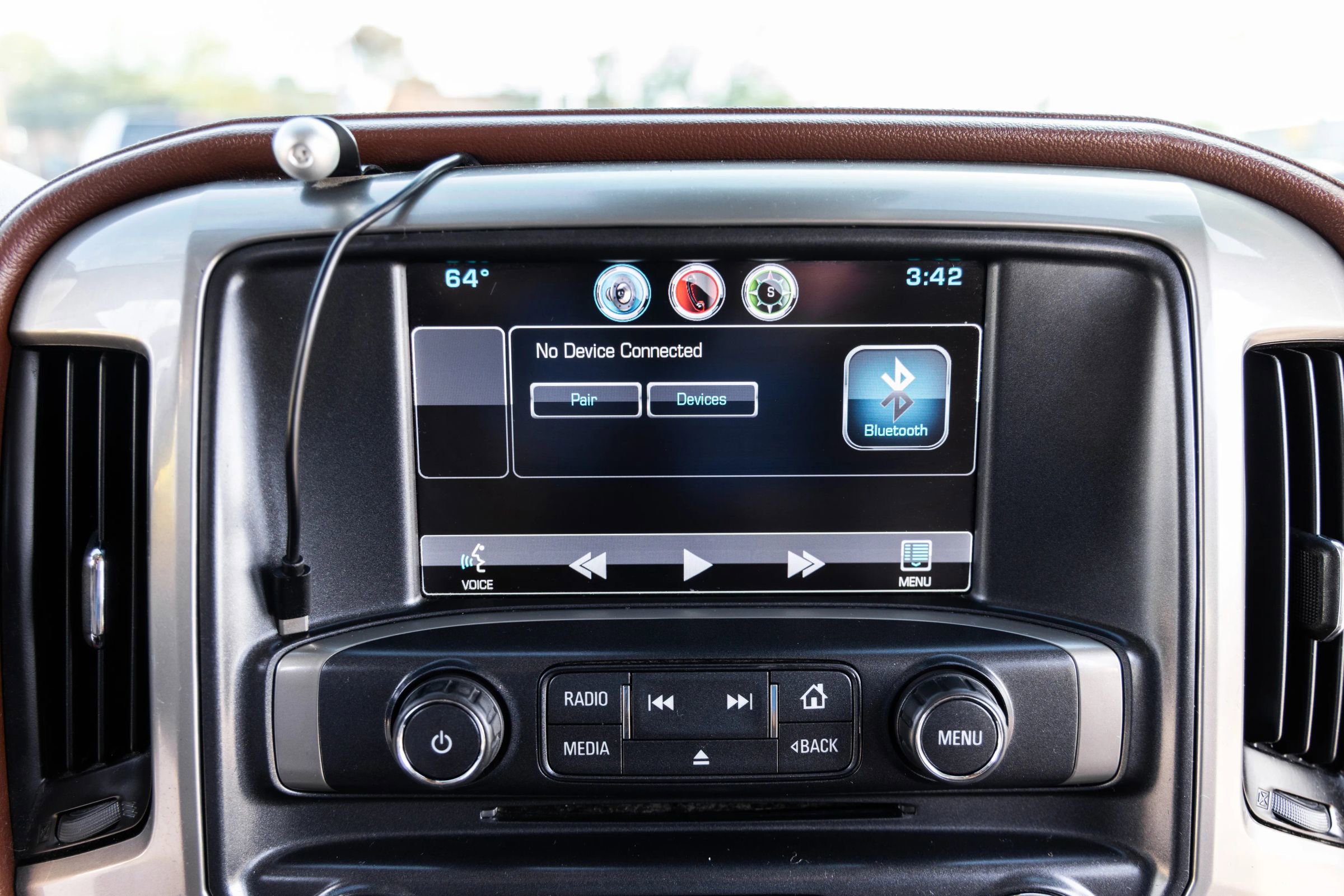 Used 2015 Chevrolet Silverado 1500 High Country image 23