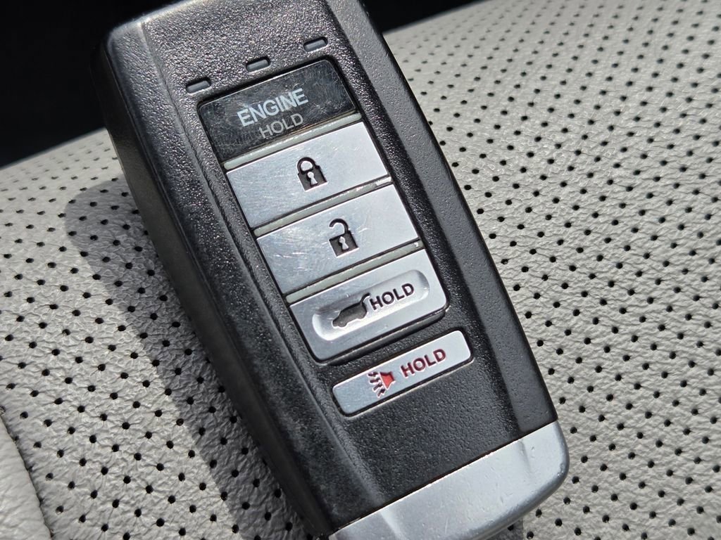 Used 2020 Acura MDX SH-AWD w/ Technology Package image 40