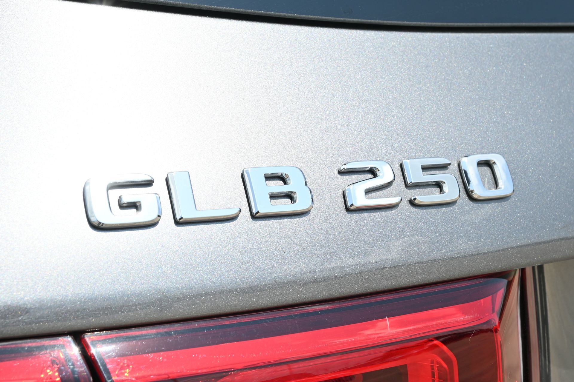 Used 2022 Mercedes-Benz GLB 250 image 21