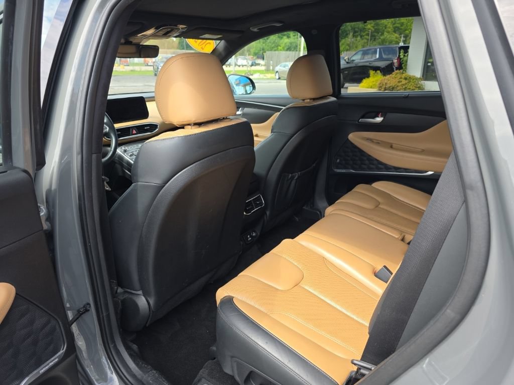 Used 2022 Hyundai Santa Fe Calligraphy AWD/4WD image 26