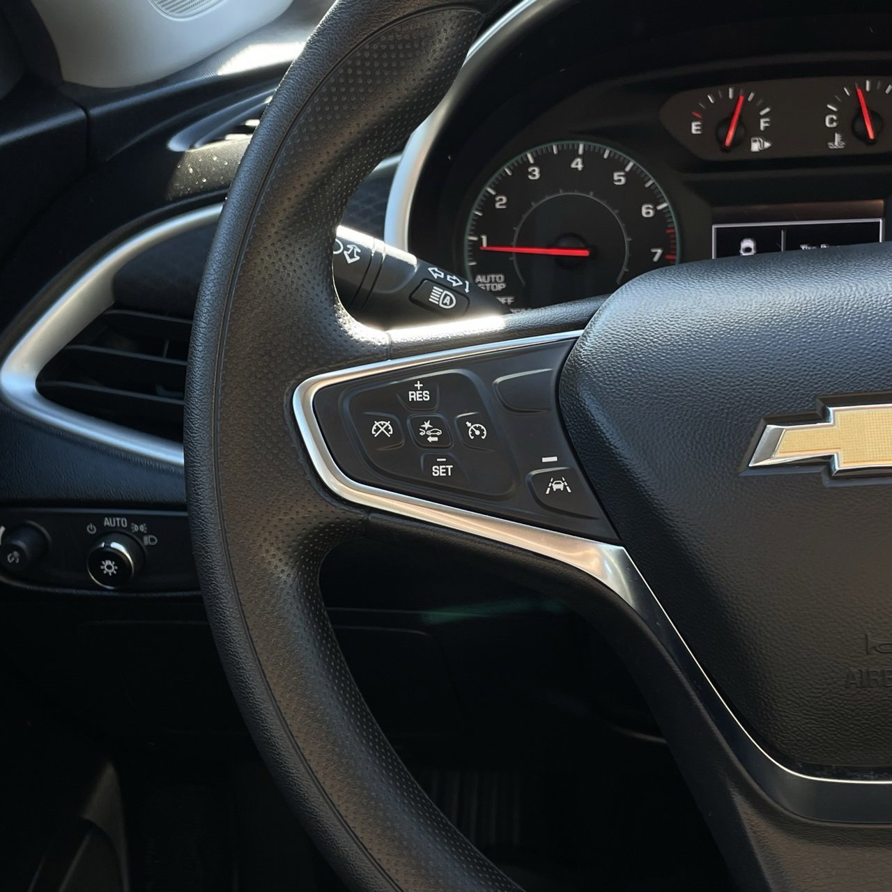 Used 2024 Chevrolet Malibu LS image 13