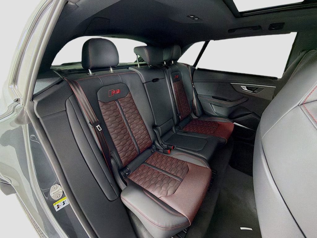 New 2026 Audi RS Q8 performance image 30