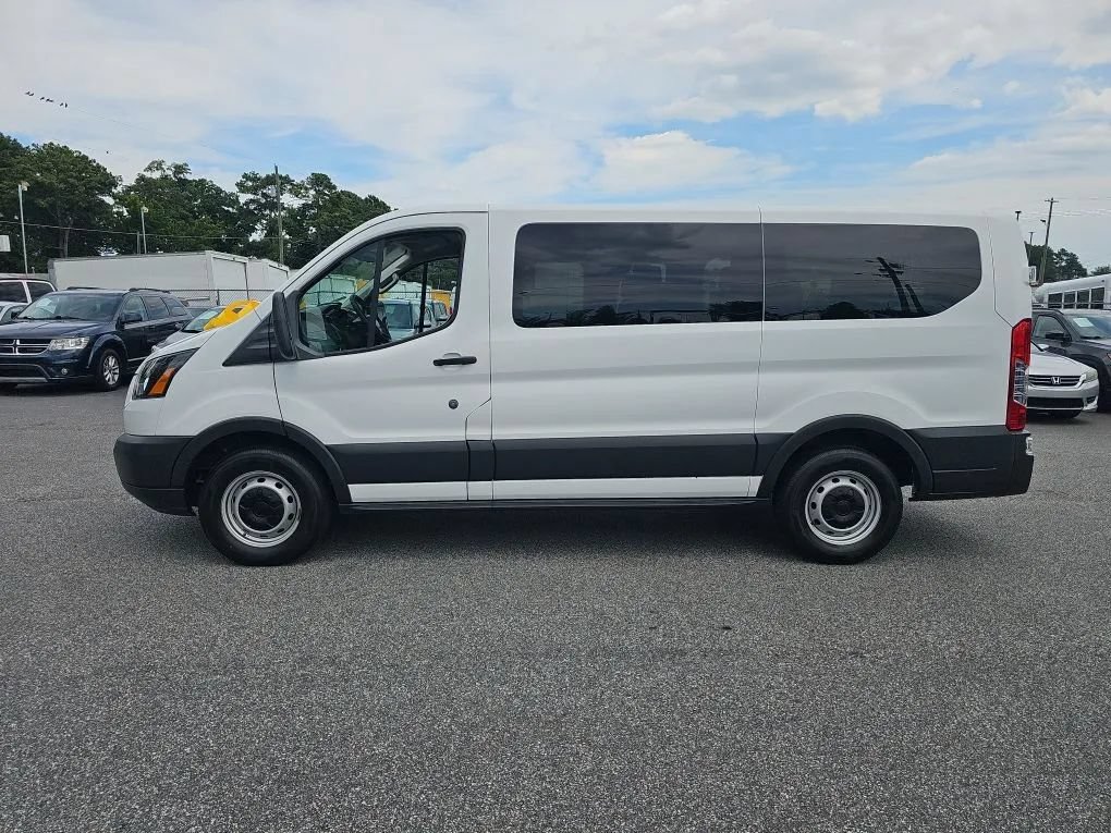 Used 2018 Ford Transit 150 XL RWD image 2