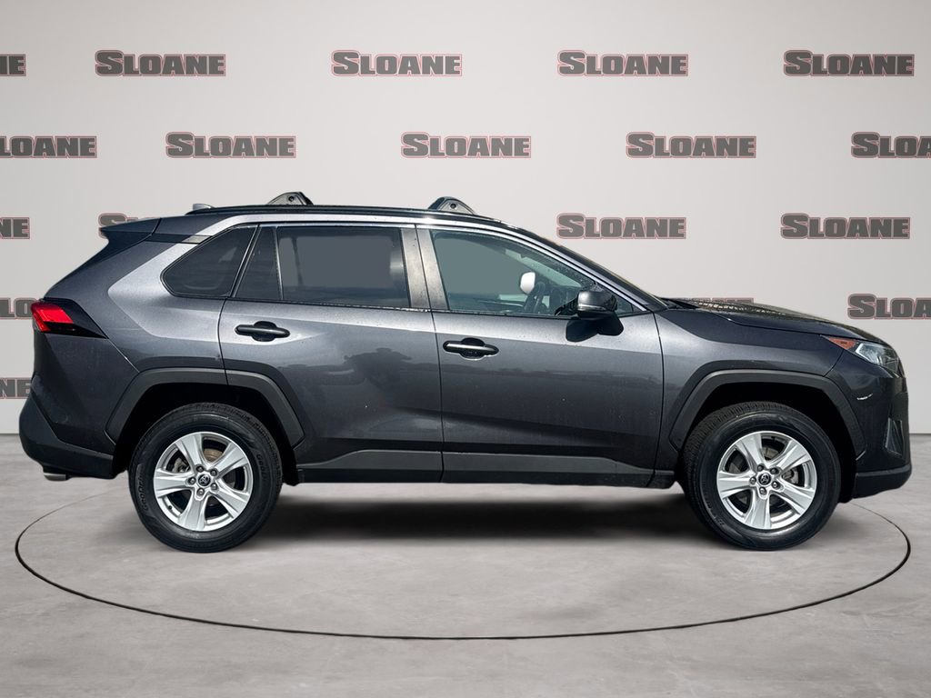 Used 2021 Toyota RAV4 XLE image 6