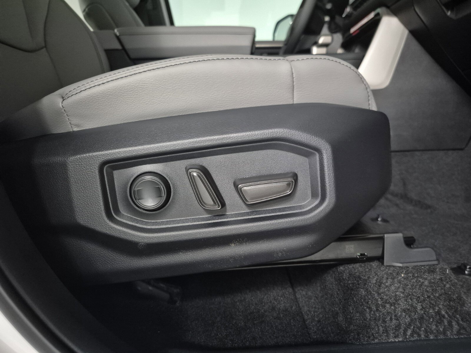 New 2026 Toyota Tundra Limited image 46