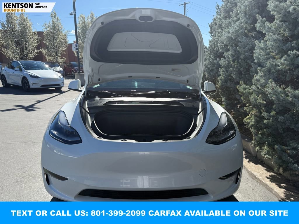 Used 2023 Tesla Model Y Long Range image 36