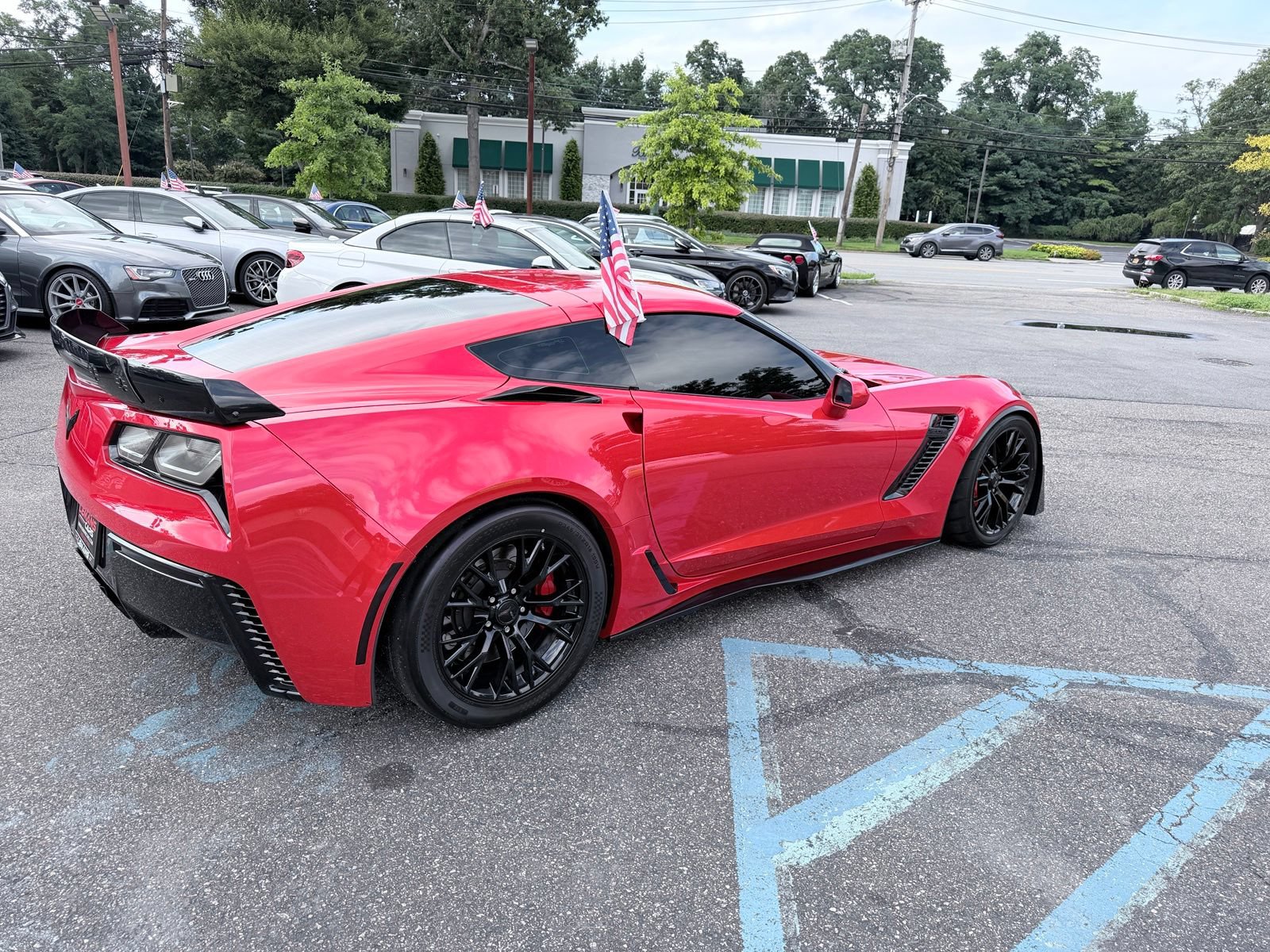 Used 2016 Chevrolet Corvette Z06 w/ 2LZ Preferred Equipment Group RWD image 5