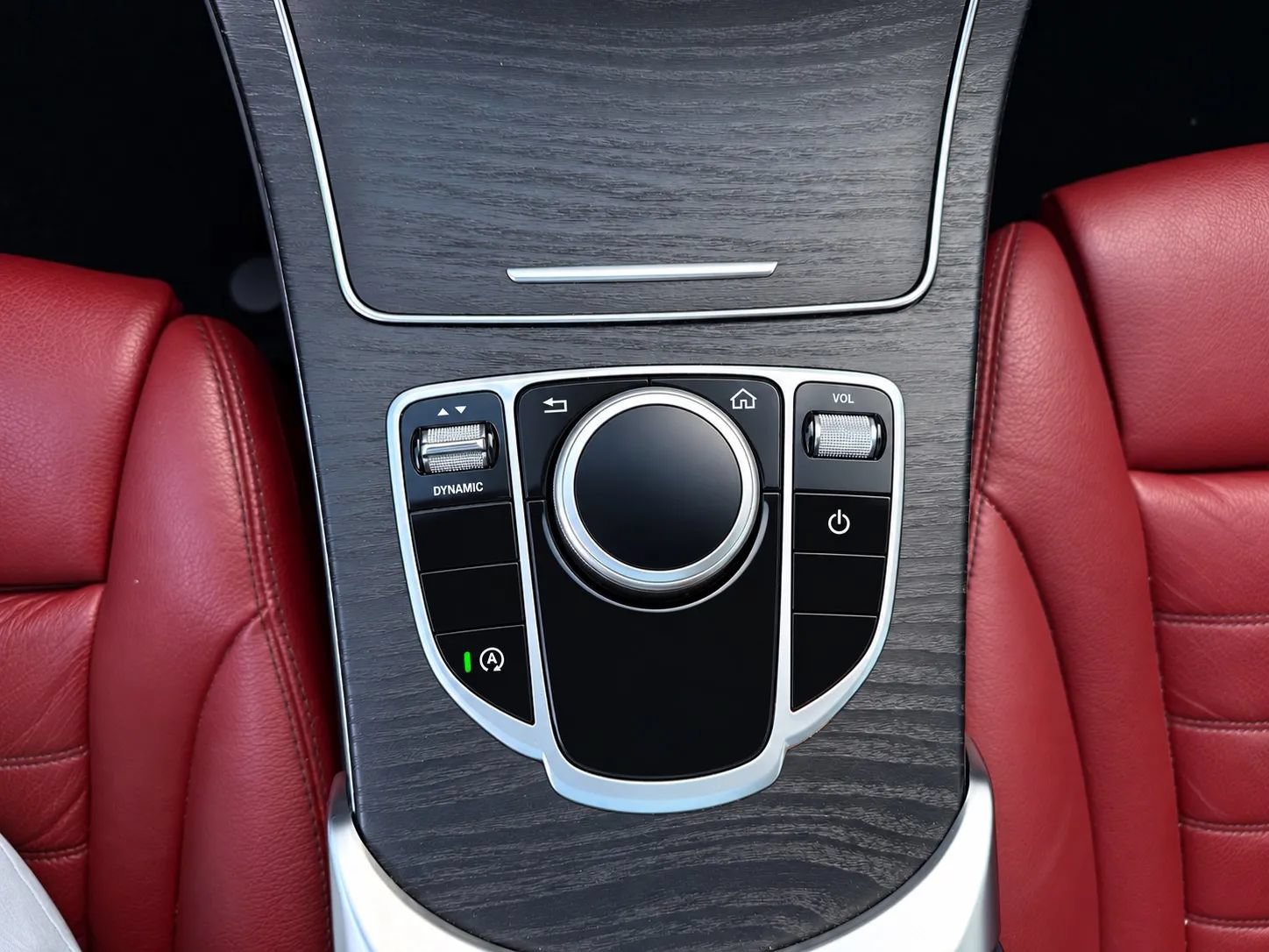 Used 2019 Mercedes-Benz C 300 4MATIC Sedan image 14