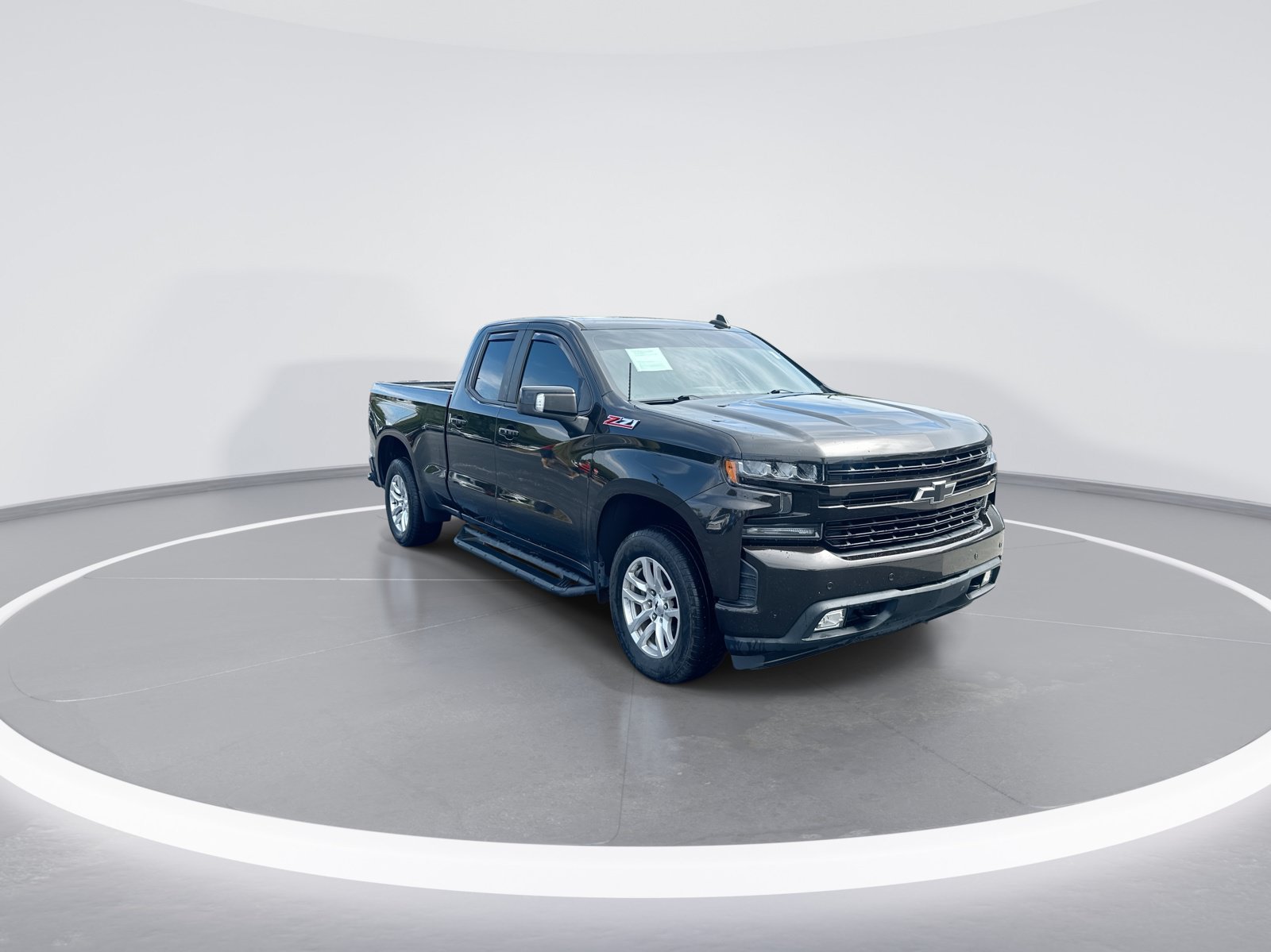 Used 2020 Chevrolet Silverado 1500 RST w/ All-Star Edition AWD/4WD image 2