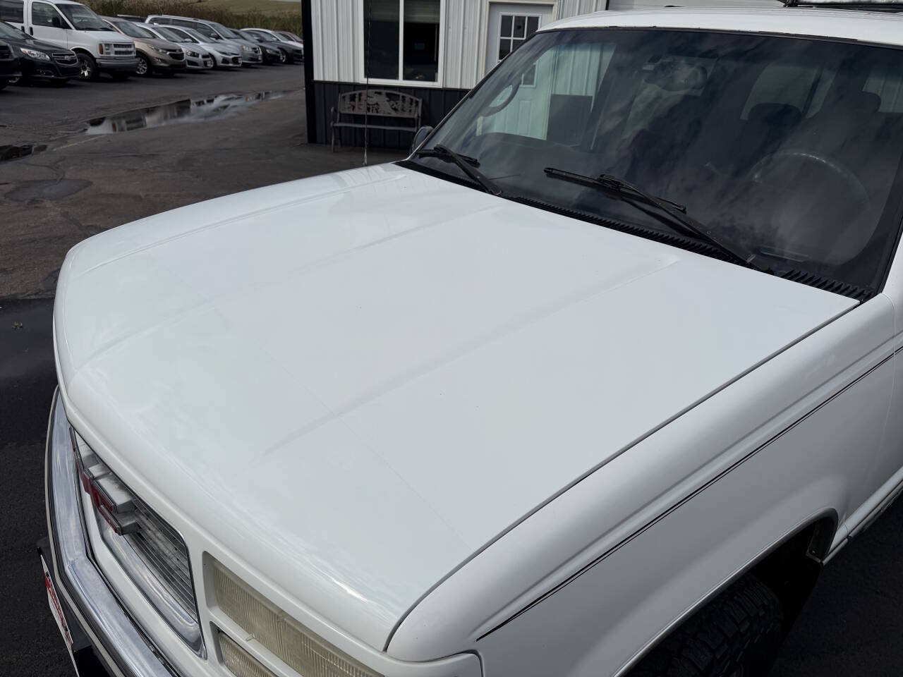 Used 1999 GMC Suburban 4WD w/ Marketing Opt Pkg 2 image 13