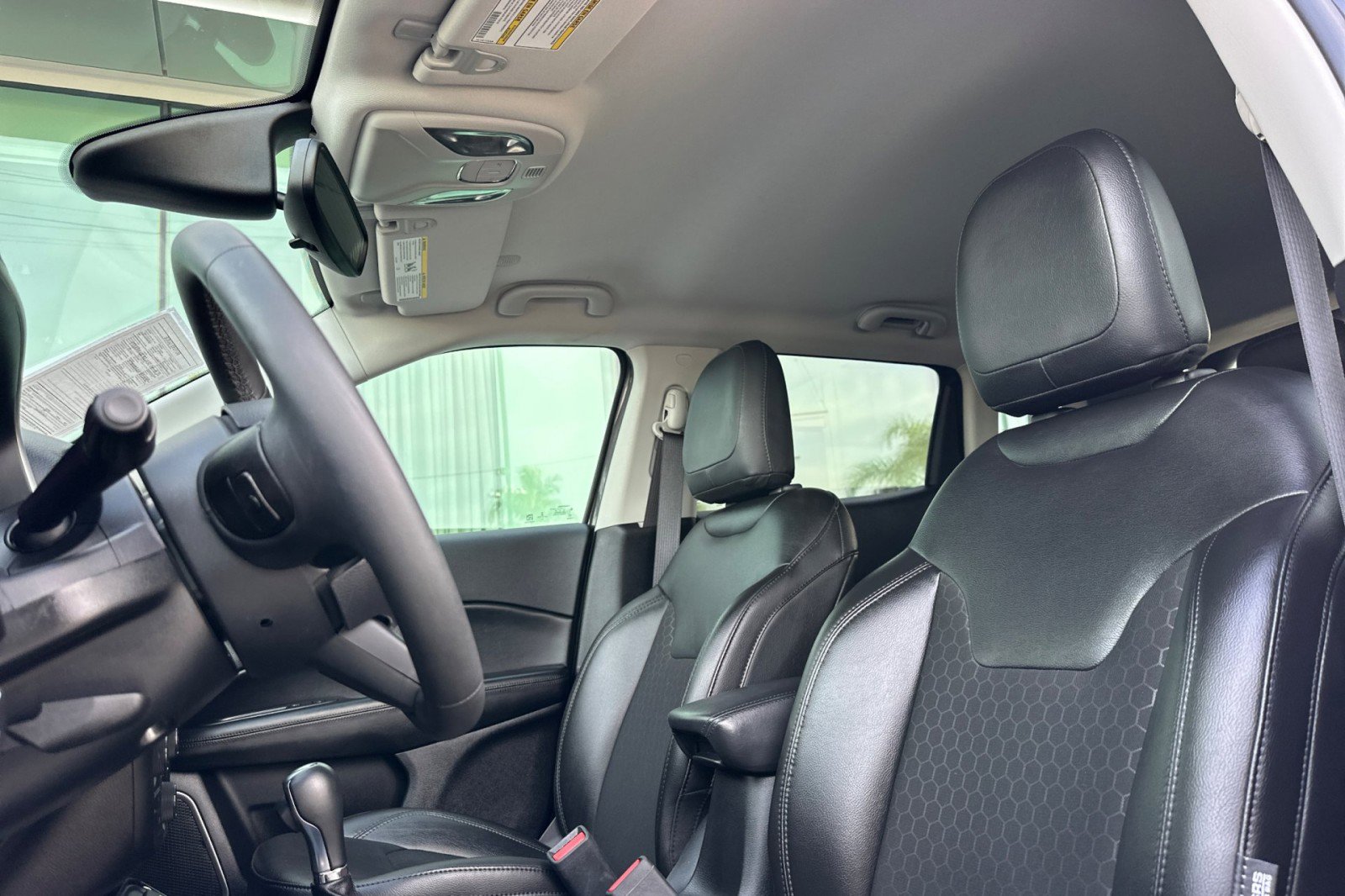 Used 2021 Jeep Compass Latitude image 5