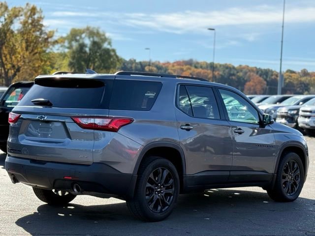 Used 2021 Chevrolet Traverse RS image 47