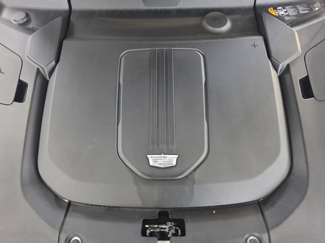 Certified 2024 Cadillac Lyriq Luxury w/ LPO, Floor Liner Package AWD/4WD image 32