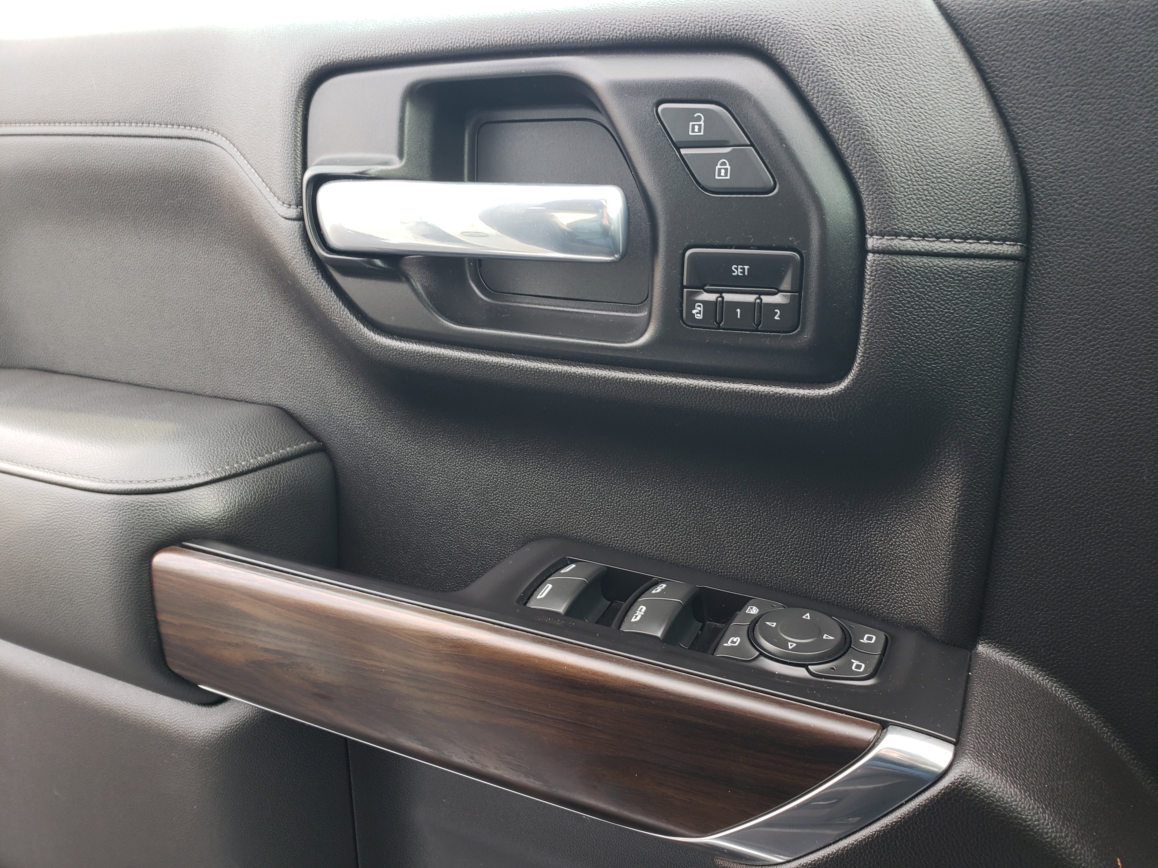 Used 2020 GMC Sierra 1500 SLT w/ SLT Premium Plus Package image 13