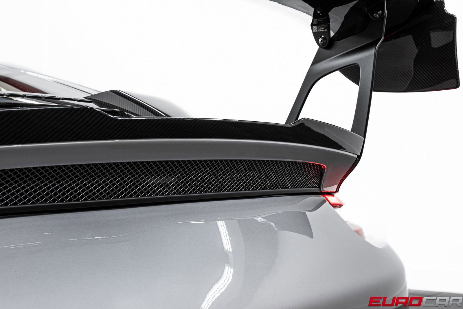 Used 2019 Porsche 911 GT2 RS image 30