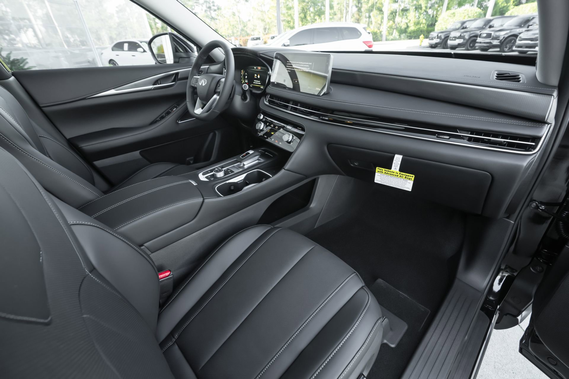 New 2026 INFINITI QX60 Luxe w/ Cargo Package image 29