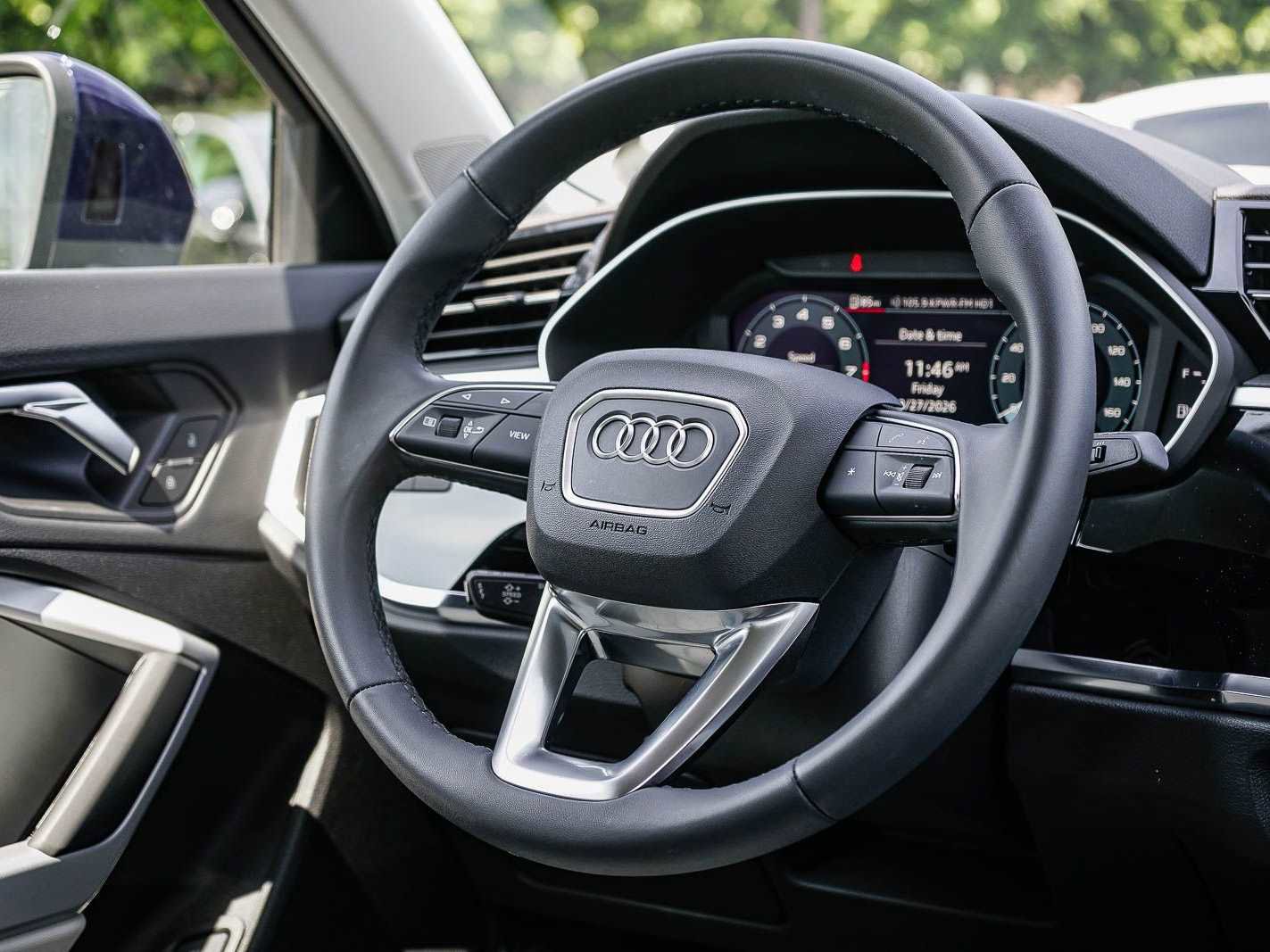 Used 2025 Audi Q3 2.0T Premium w/ Convenience Package AWD/4WD image 15