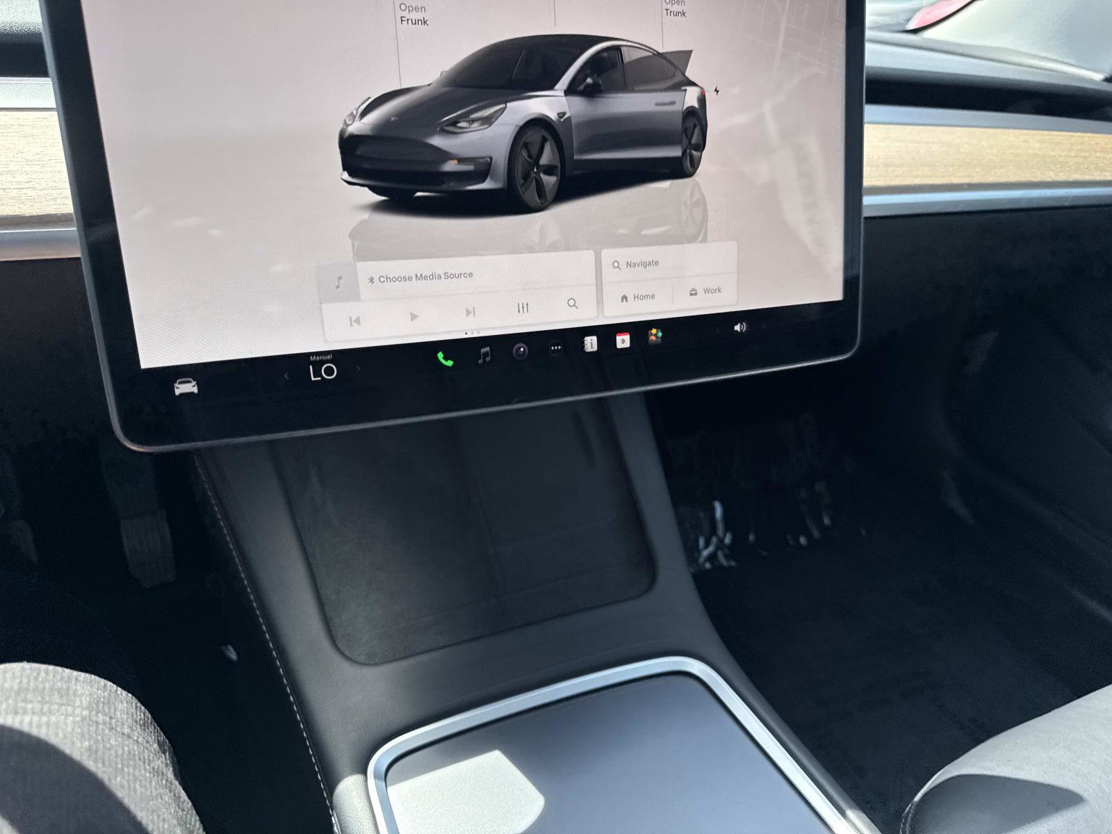 Used 2023 Tesla Model 3 Standard Range image 18