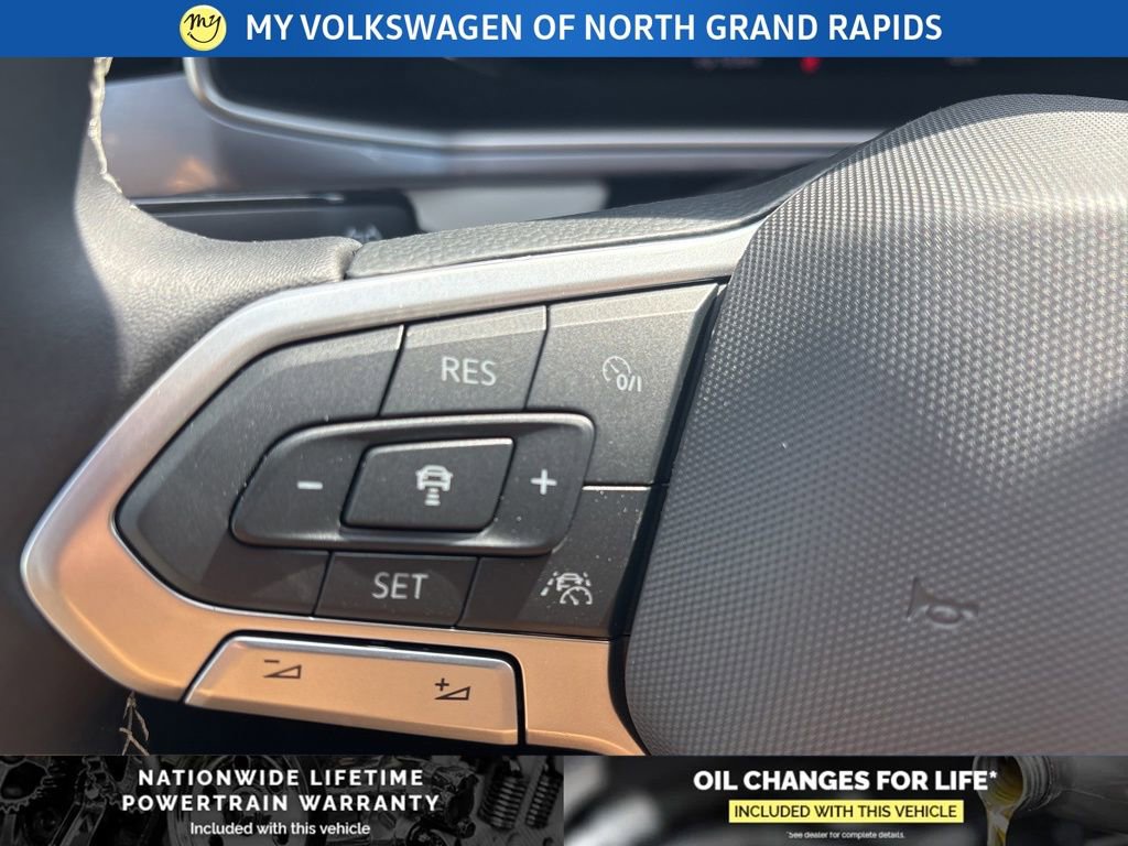 New 2026 Volkswagen Taos SEL image 14