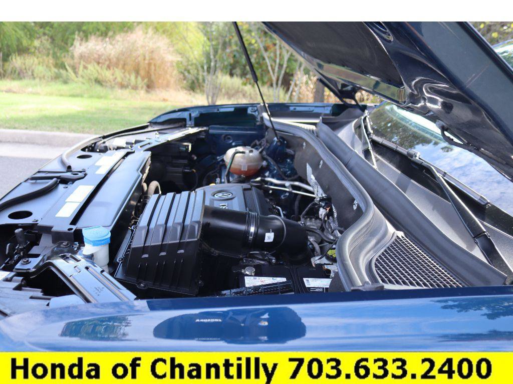 Used 2021 Volkswagen Atlas Cross Sport SE image 38