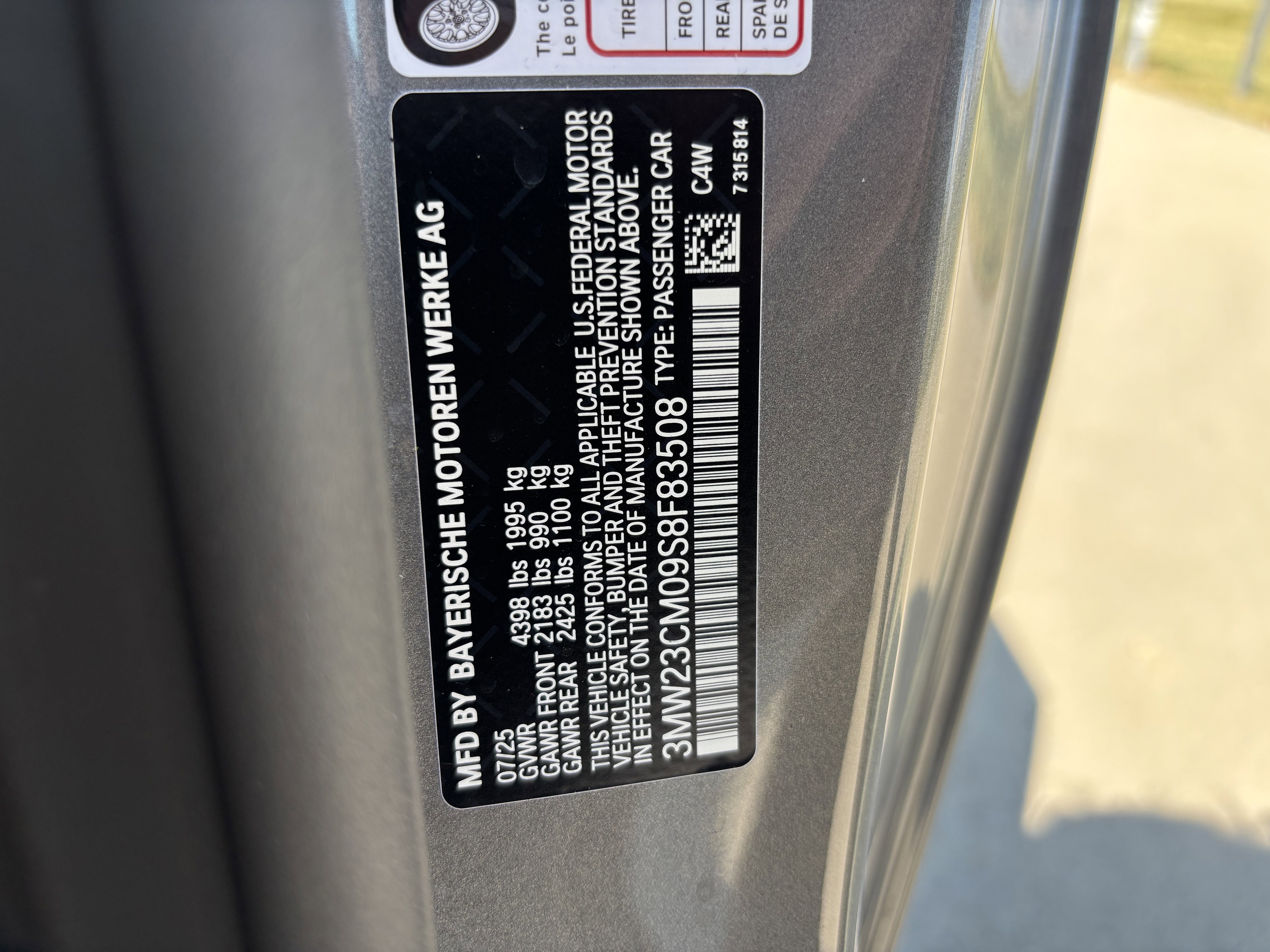 Used 2025 BMW 230i Coupe w/ Premium Package image 37