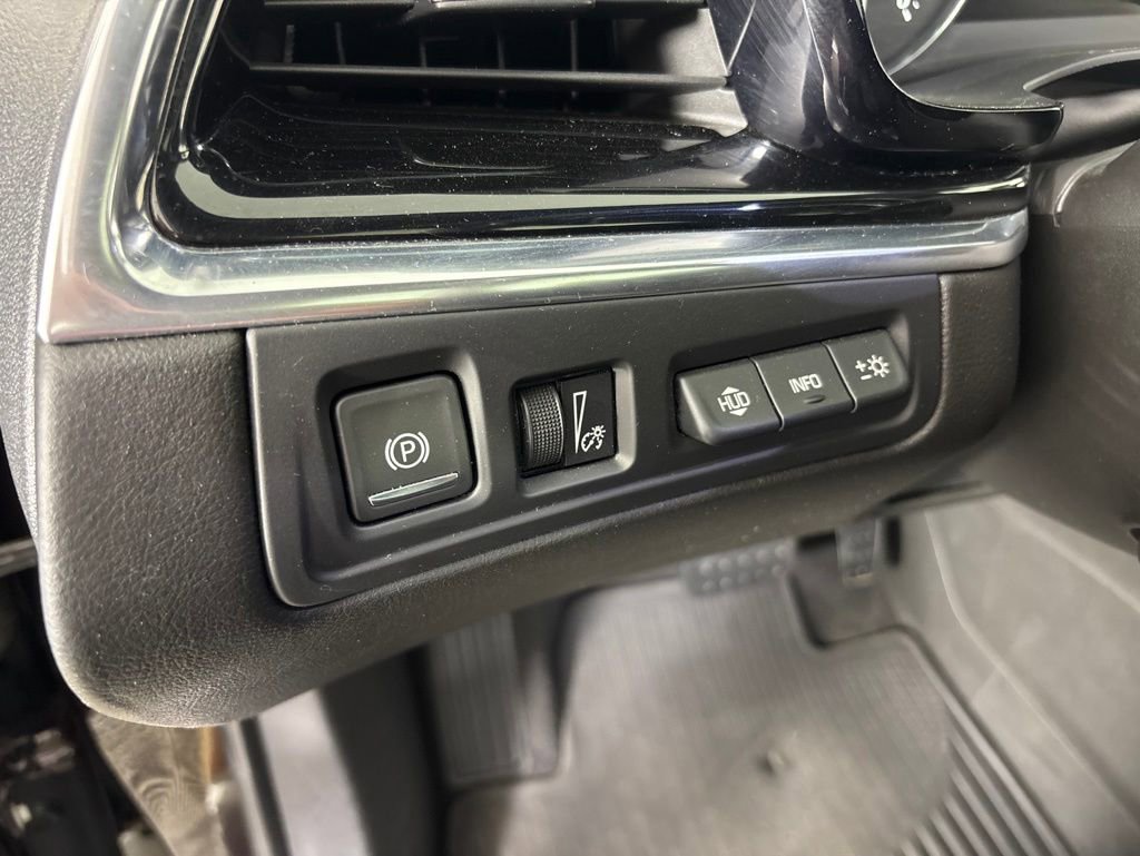 Used 2020 Cadillac XT6 Premium Luxury AWD/4WD image 18