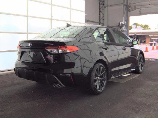 Used 2024 Toyota Corolla SE FWD image 3