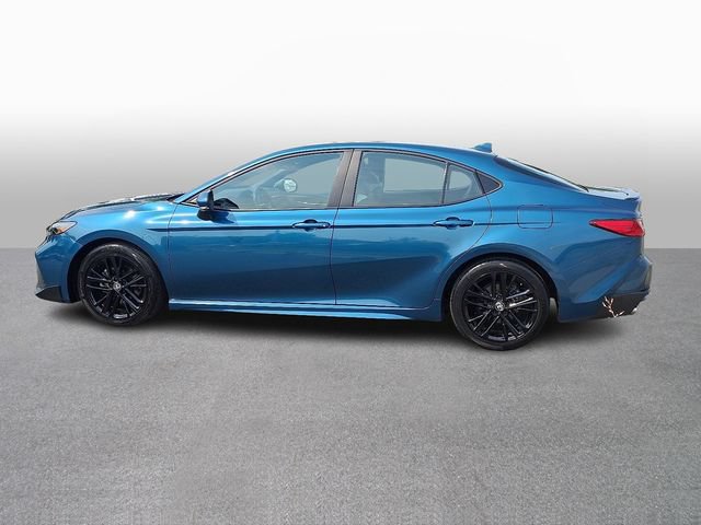 Used 2025 Toyota Camry SE FWD image 5