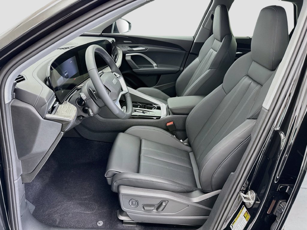 New 2026 Audi Q5 Premium Plus AWD/4WD image 18