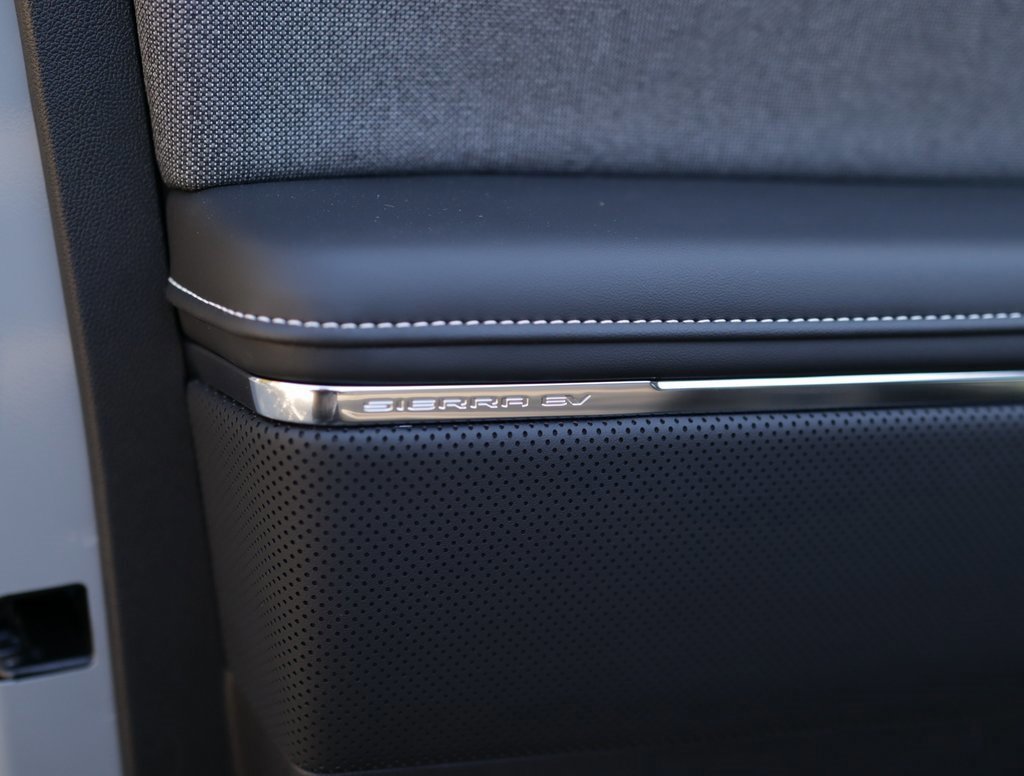 New 2026 GMC Sierra EV Elevation image 26