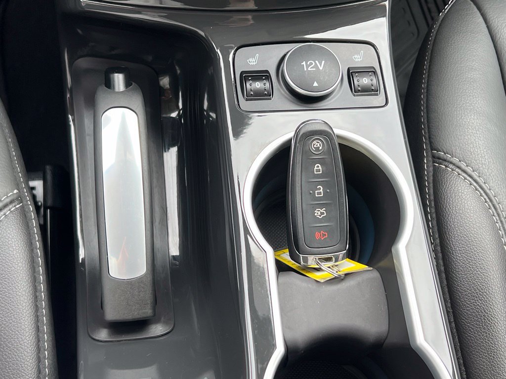 Used 2016 Ford Escape Titanium AWD/4WD image 30