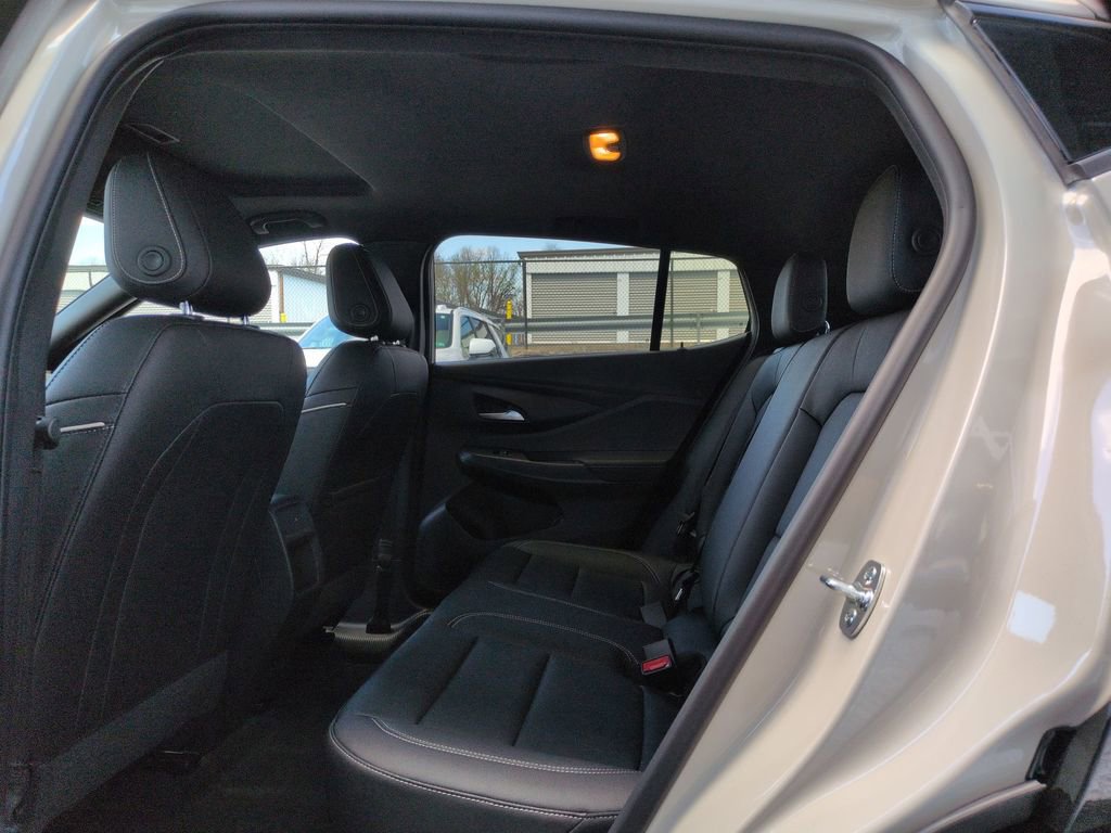 New 2026 Buick Envista Sport Touring w/ Studio Series image 15