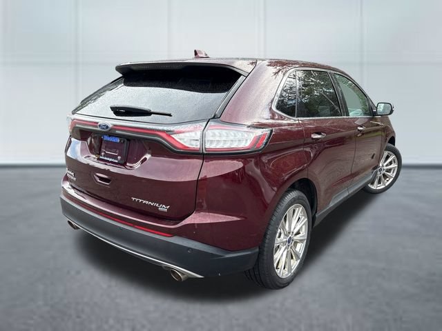 Used 2017 Ford Edge Titanium w/ Equipment Group 301A AWD/4WD image 4
