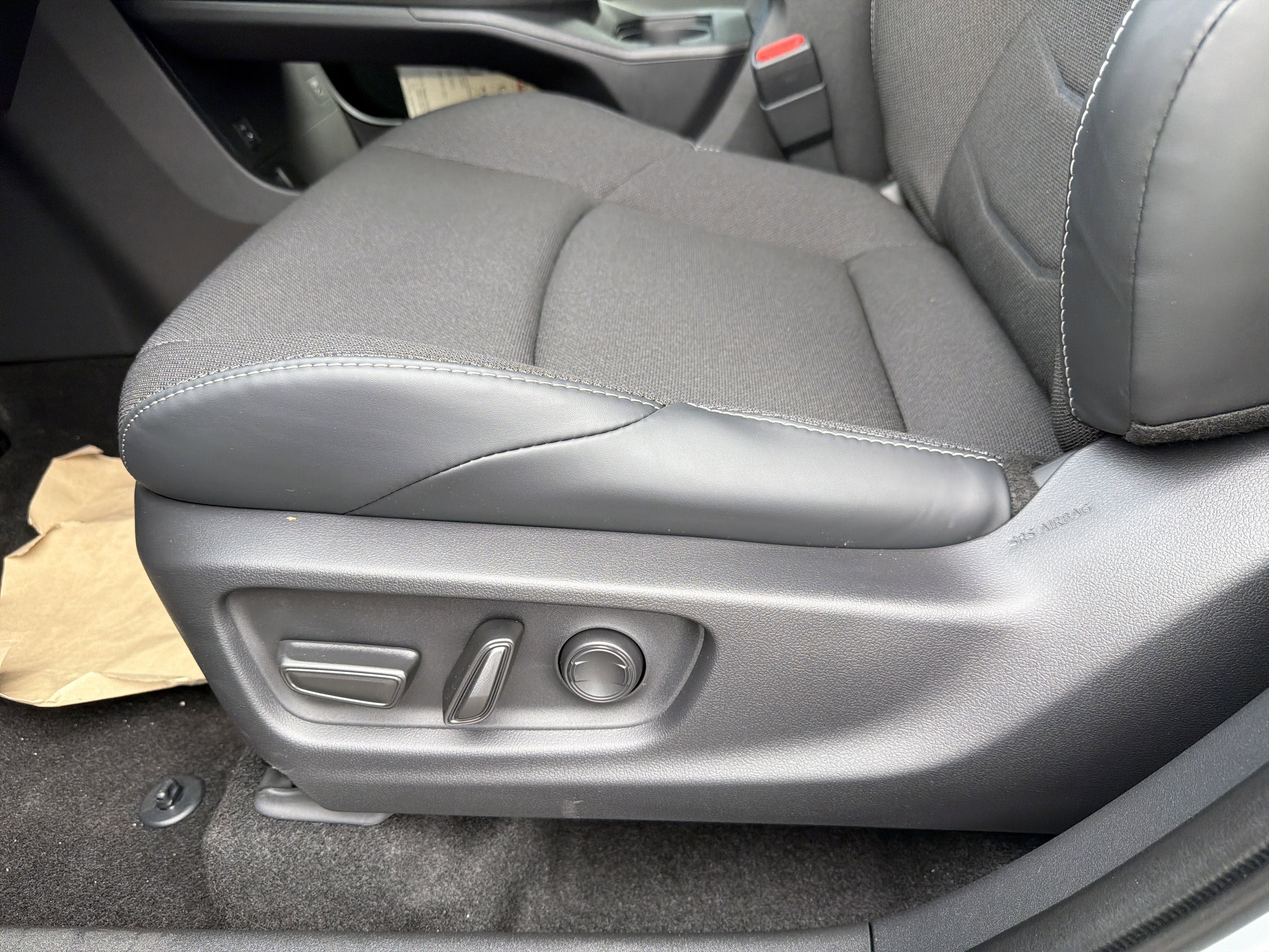 New 2026 Toyota C-HR AWD/4WD image 11