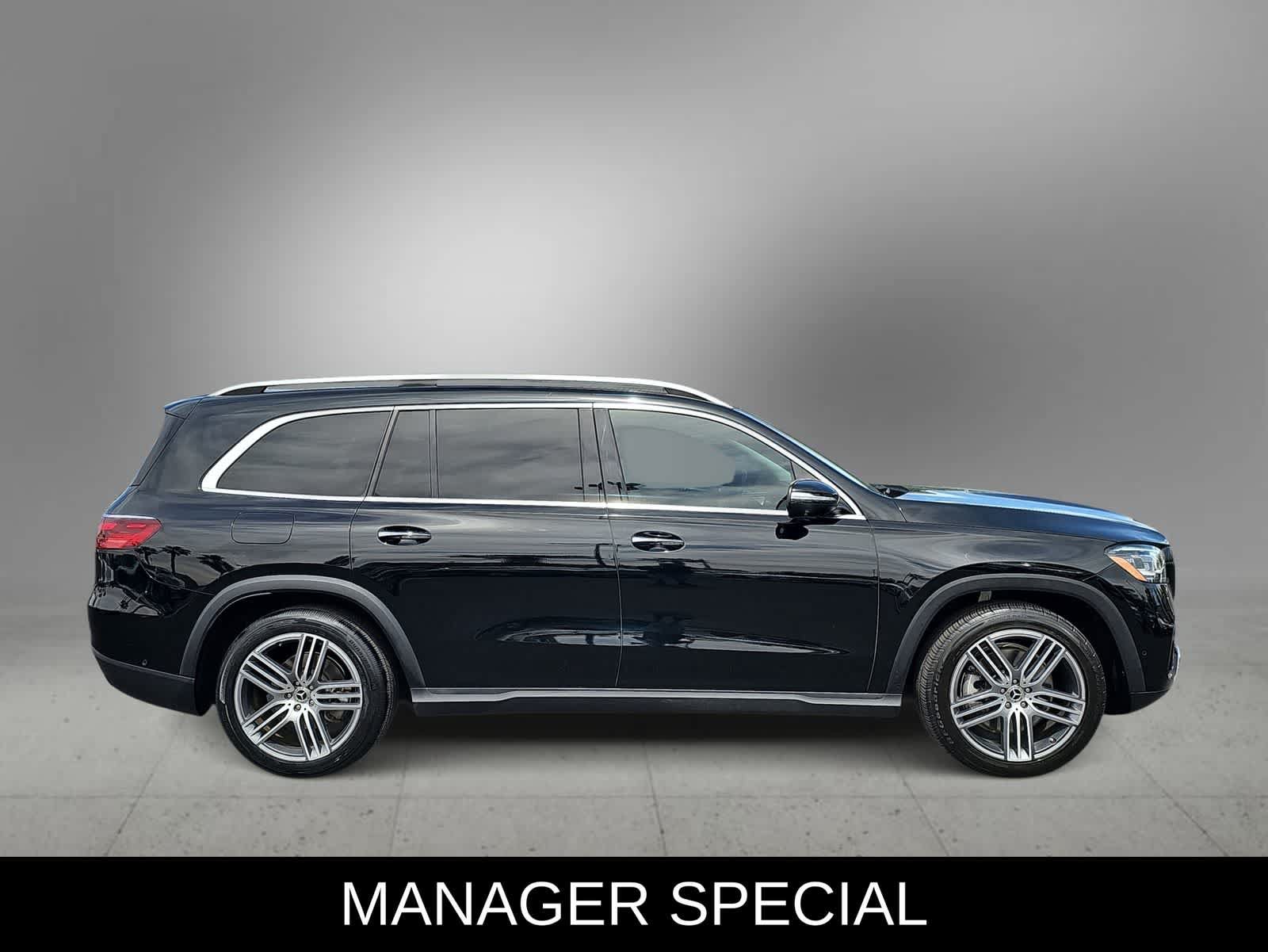 Used 2024 Mercedes-Benz GLS 450 4MATIC image 9