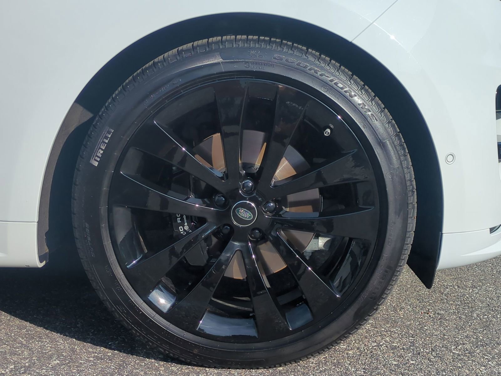 Used 2025 Land Rover Range Rover Sport Dynamic SE image 9