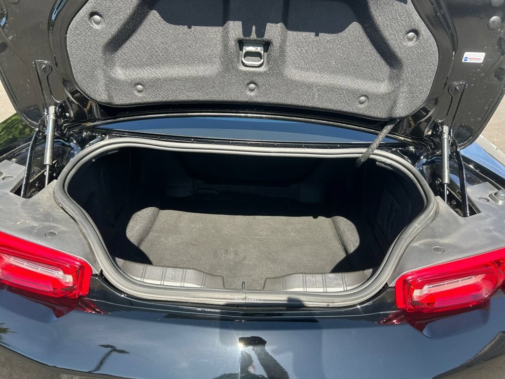 Used 2024 Chevrolet Camaro LT RWD image 22