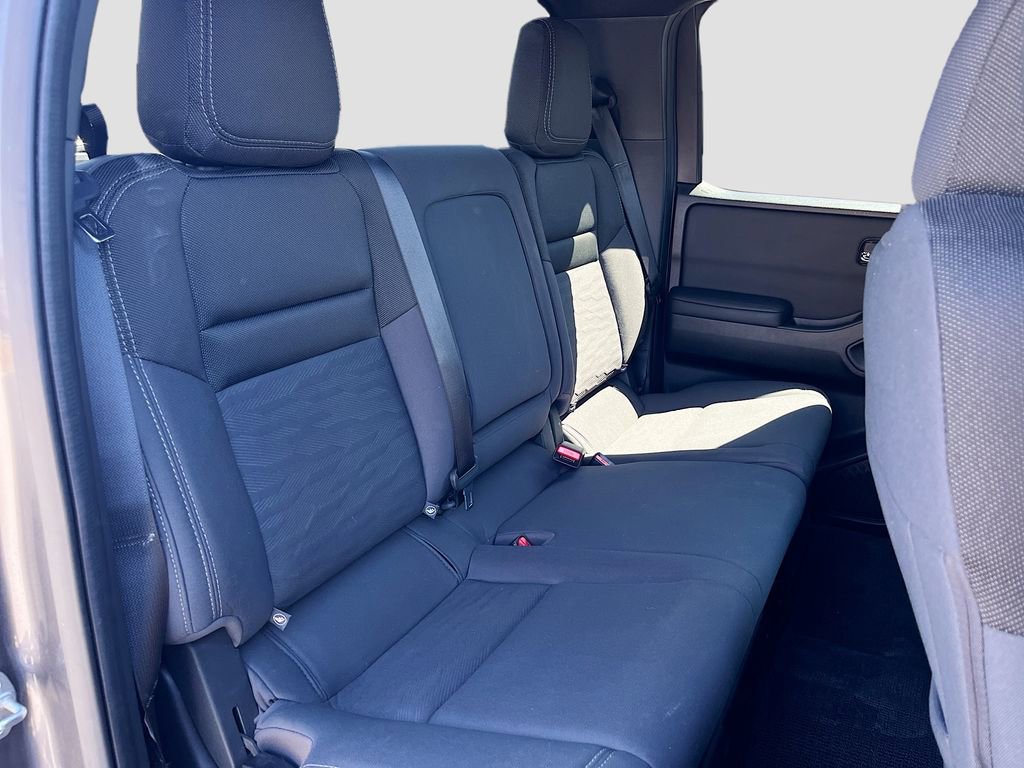 Used 2023 Nissan Frontier SV w/ Midnight Edition Package image 24