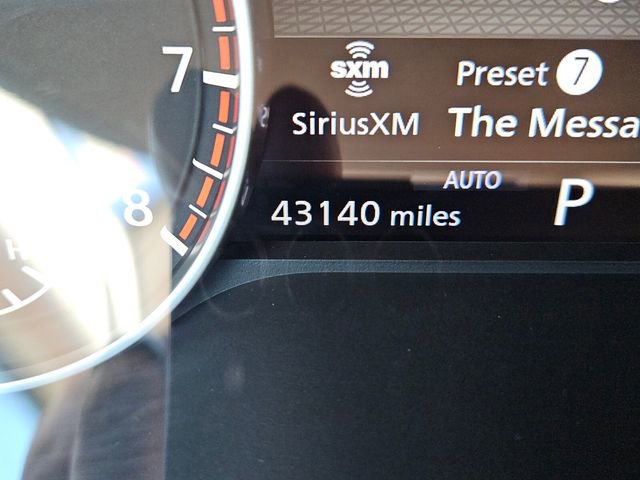 Used 2023 Nissan Pathfinder SL w/ Lighting Package (N92) image 26