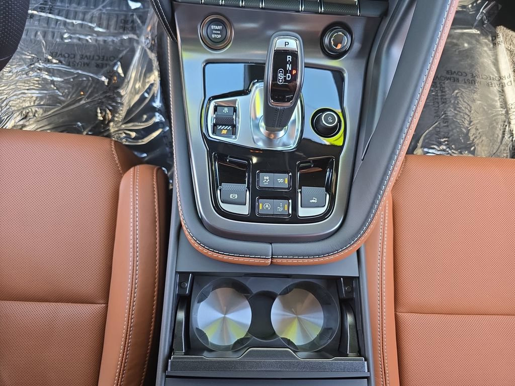 Used 2024 Jaguar F-TYPE R AWD/4WD image 22