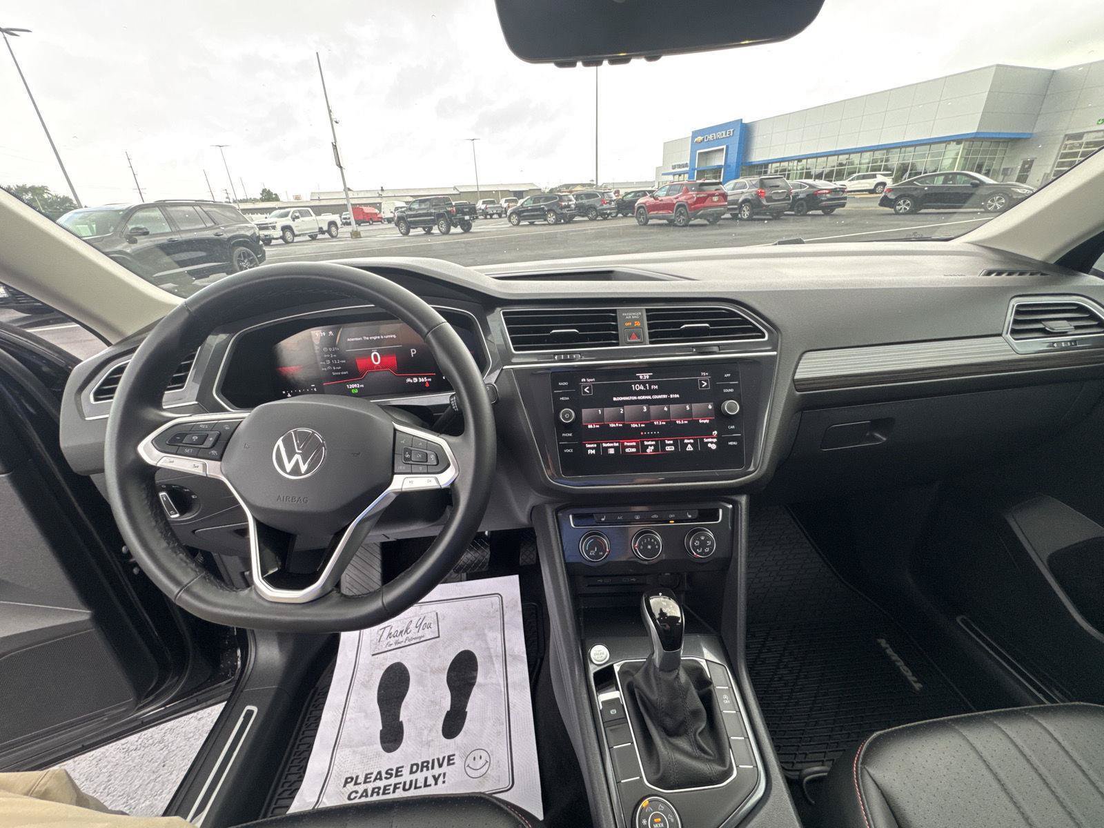Used 2024 Volkswagen Tiguan Wolfsburg Edition AWD/4WD image 21