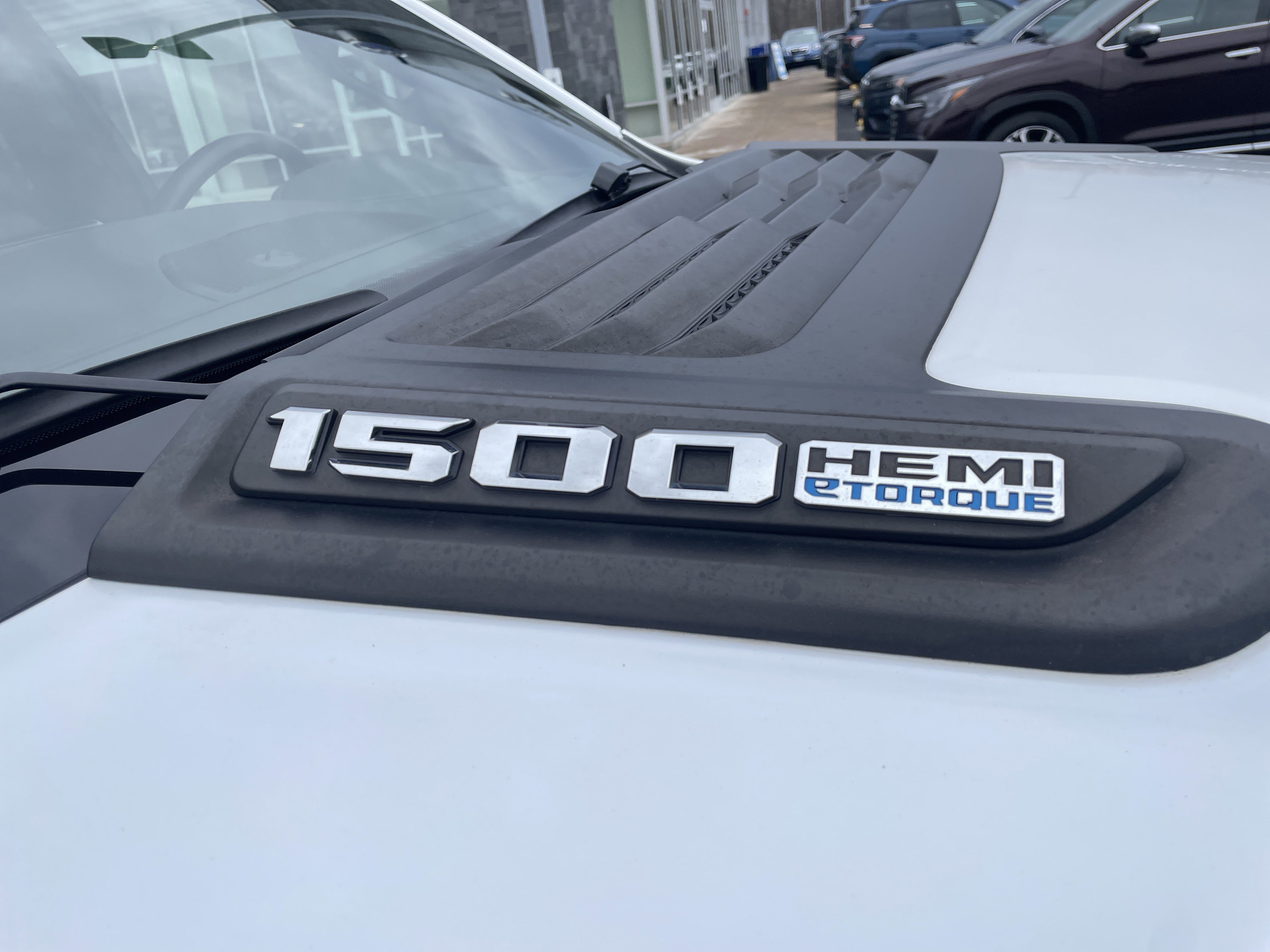 Used 2022 RAM 1500 Laramie w/ Sport Appearance Package image 10