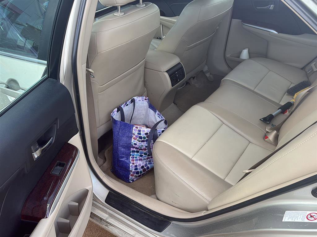 Used 2014 Toyota Camry XLE image 4