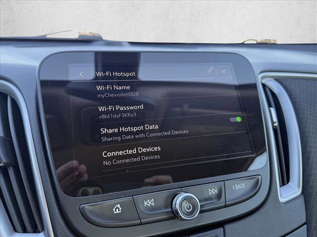 Used 2022 Chevrolet Malibu LT image 20