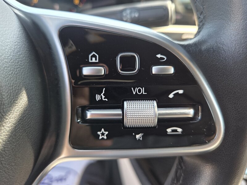 Used 2020 Mercedes-Benz CLA 250 4MATIC image 15