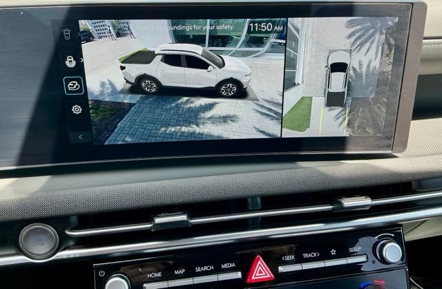 Used 2025 Hyundai Santa Cruz Limited AWD/4WD image 41