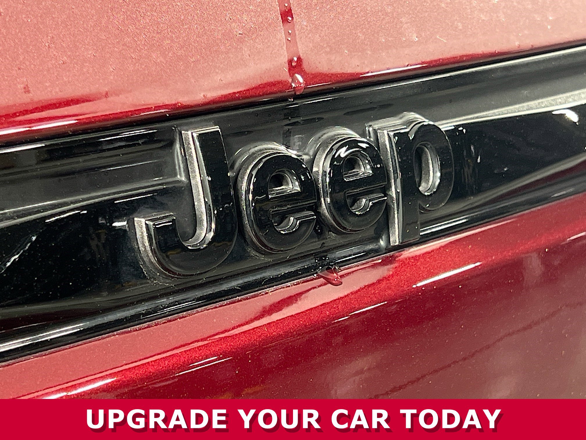 Used 2025 Jeep Grand Cherokee Altitude image 32